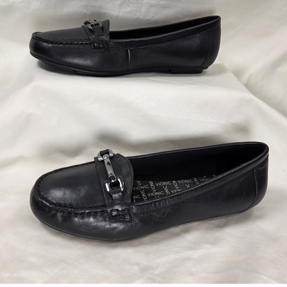 Vionic Women's Black Flat Slip On Casual Dress Shoe Sz 8 Arch Support Walking